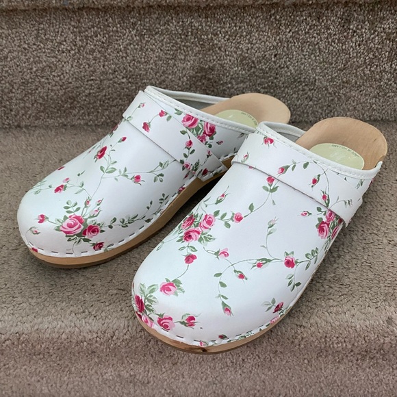 SIMSON Dutch Fleuriste White Leather Roses Orthopedic Shoe Wood Clogs Size 41 EU - Picture 1 of 12